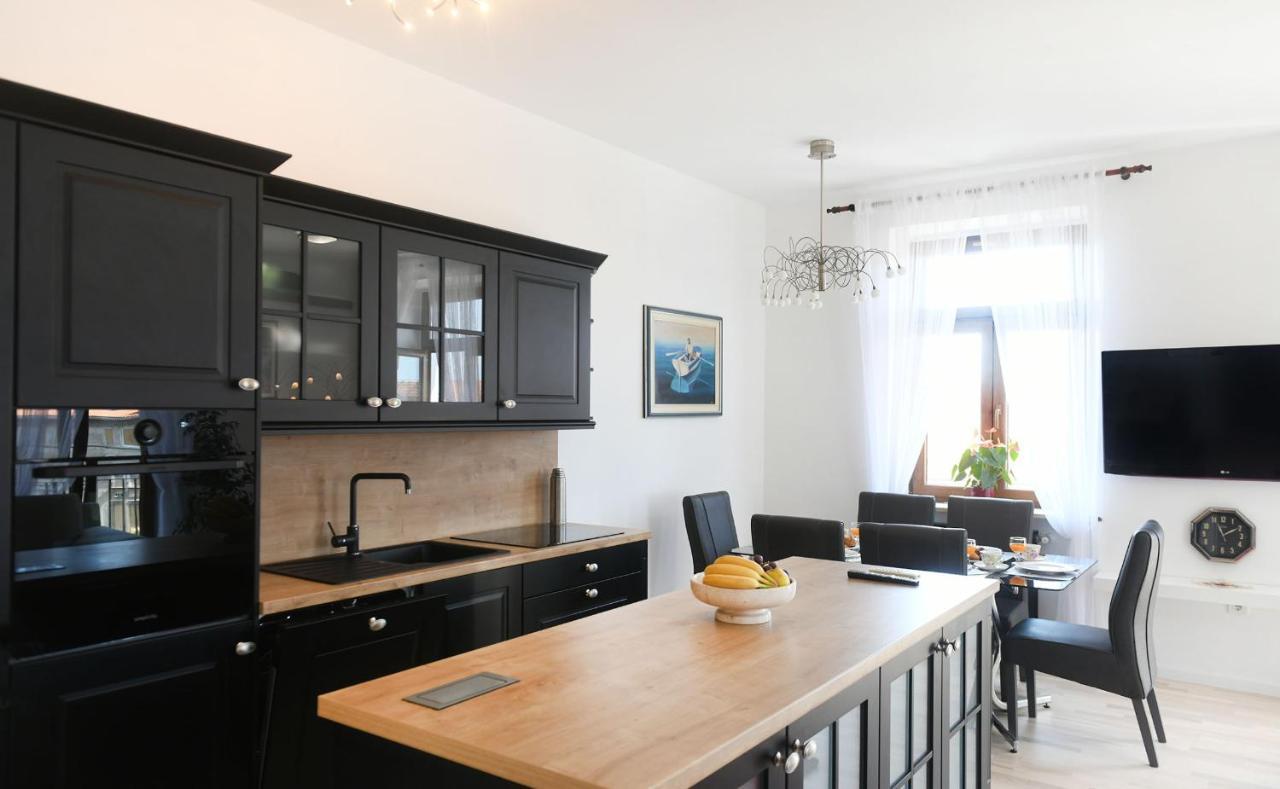 Divia Apartment Риека Экстерьер фото