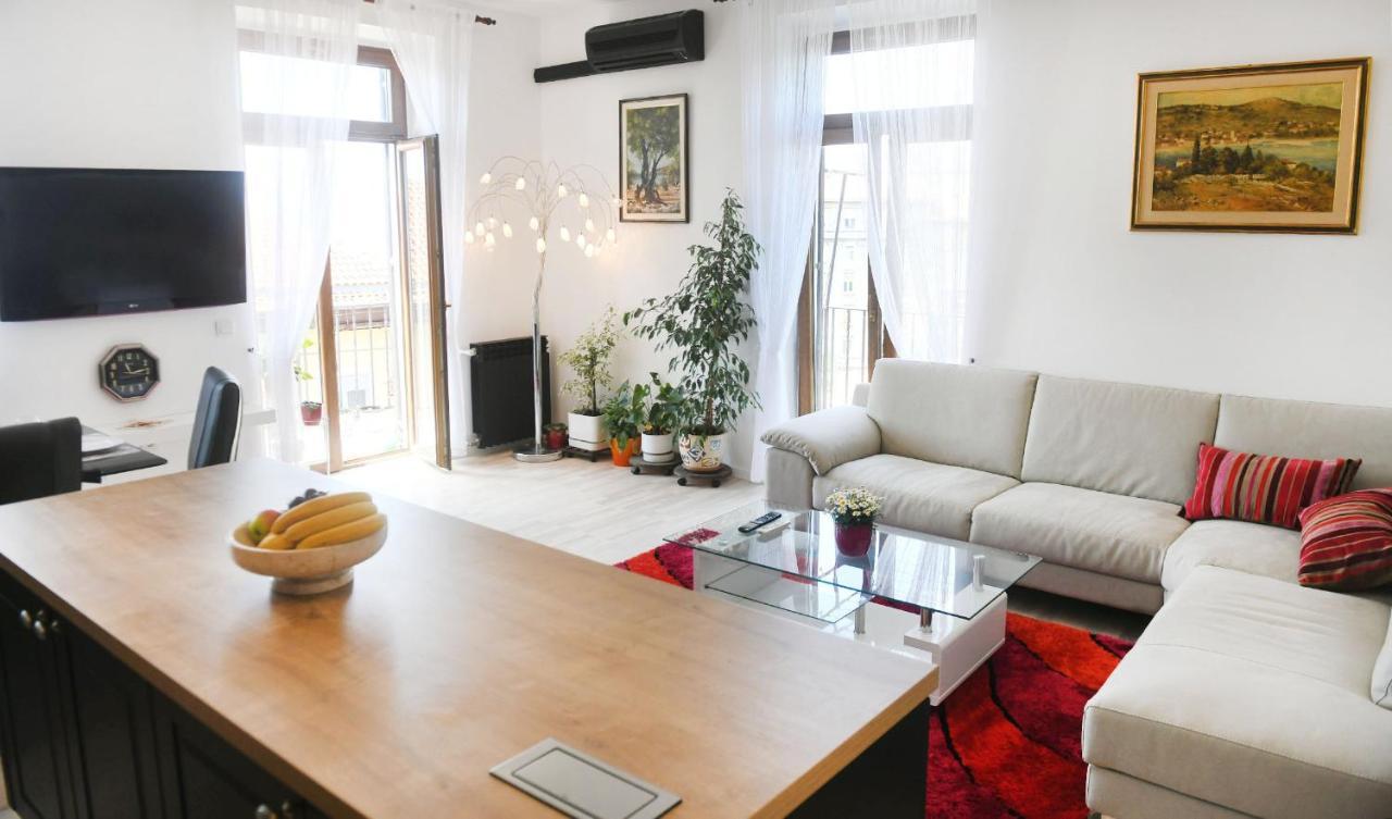 Divia Apartment Риека Экстерьер фото